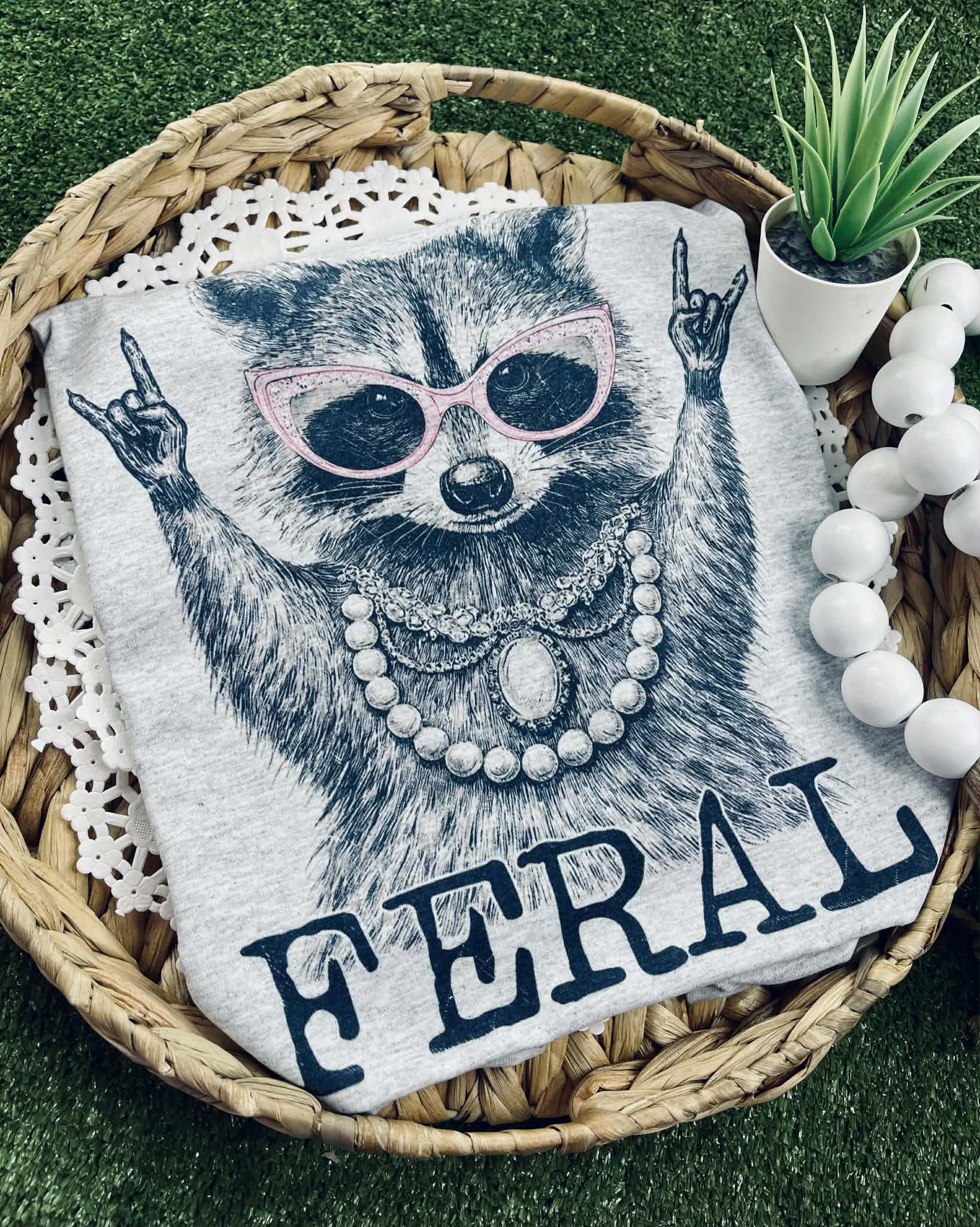 FERAL(Gildan Tee)