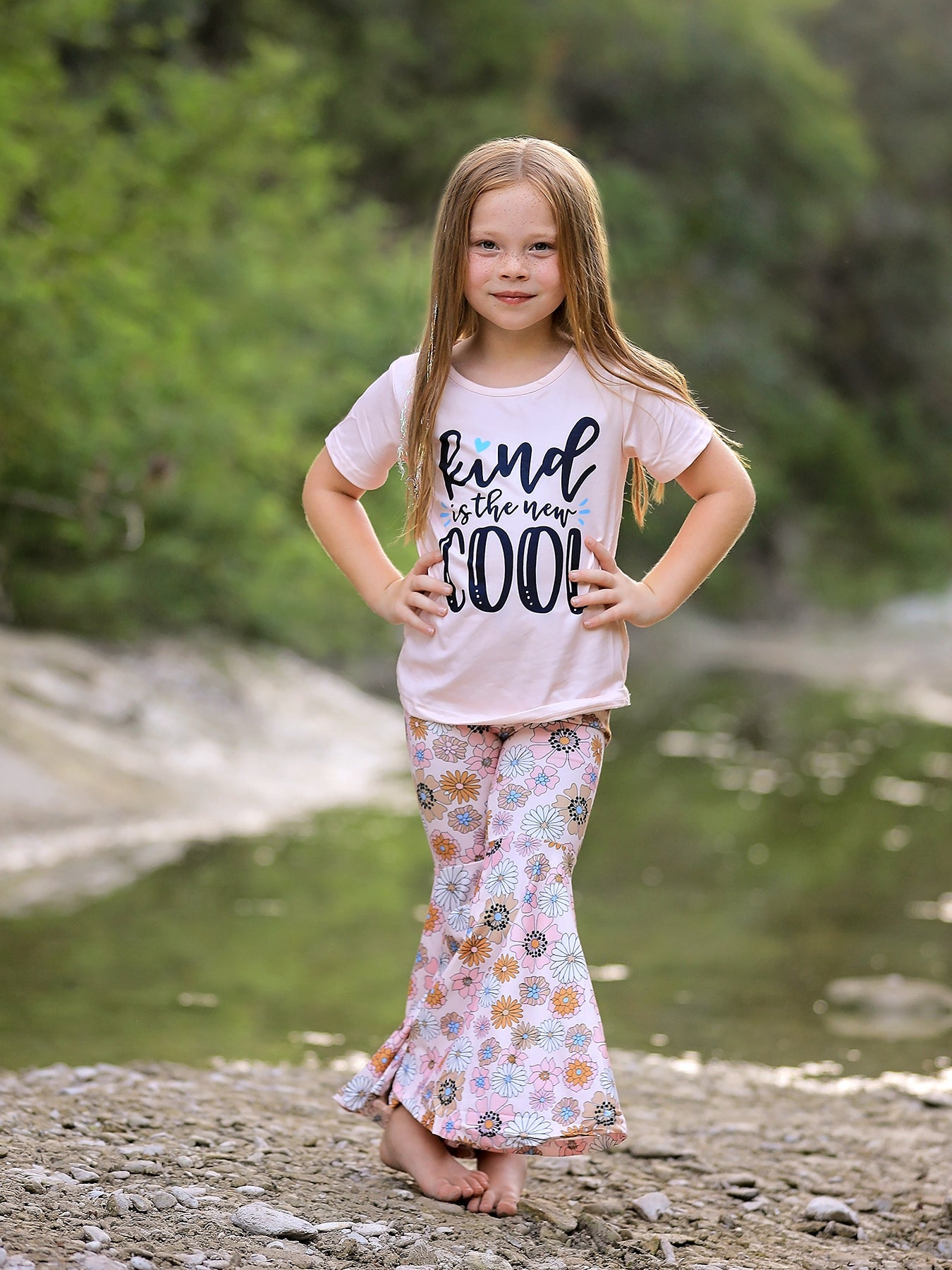 Girls Letter Print Top + Floral Pattern Pants