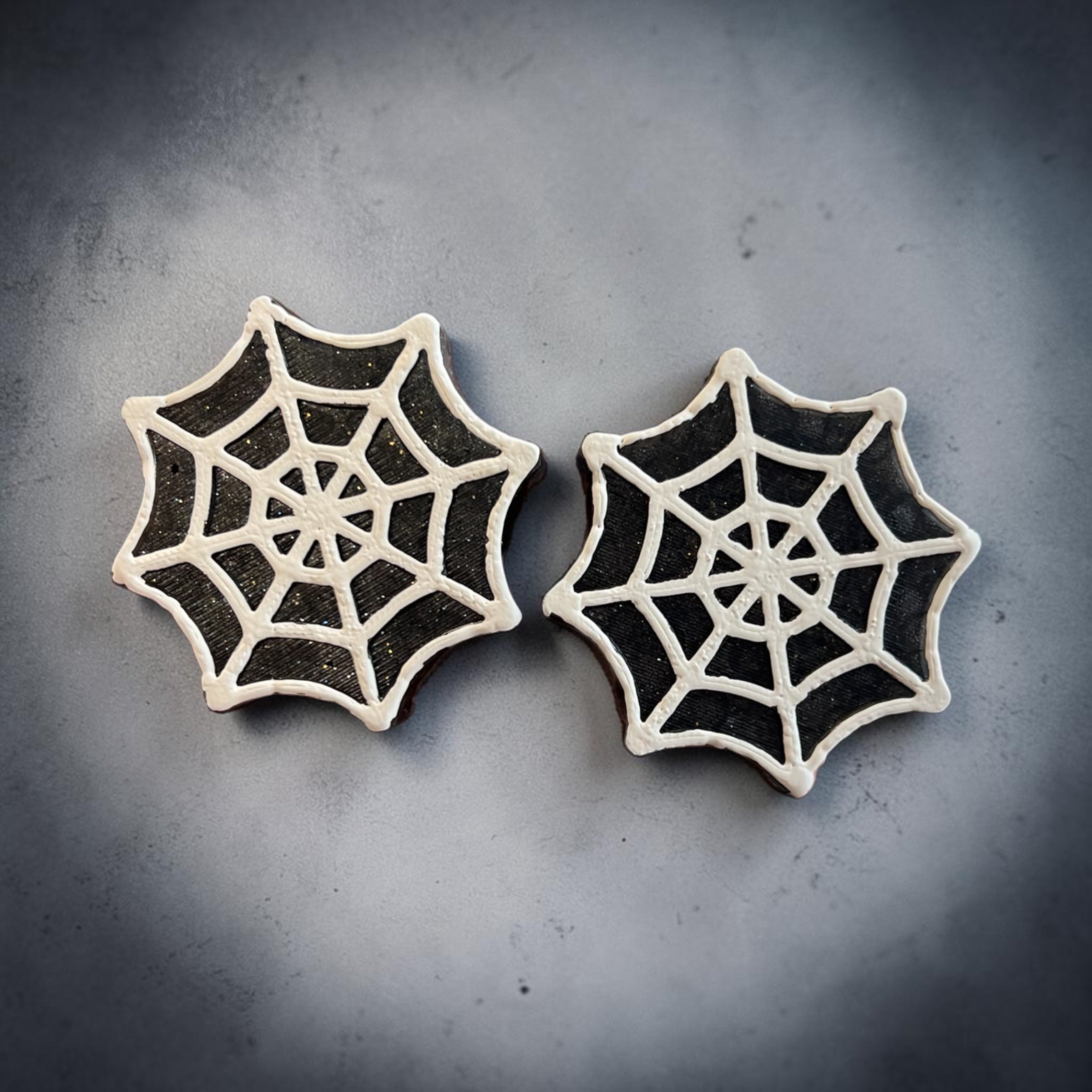 Spiderweb Vent Clips and Magnets