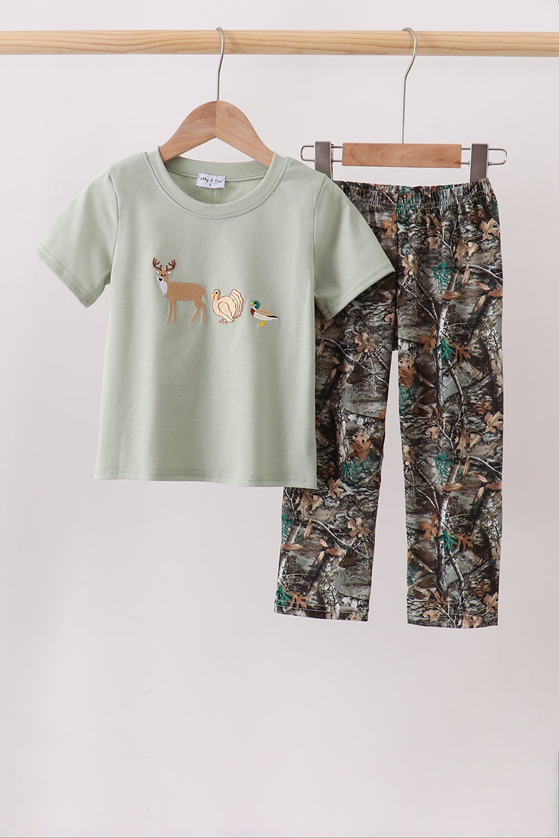 Sage Hunting Embroidered Pants Set